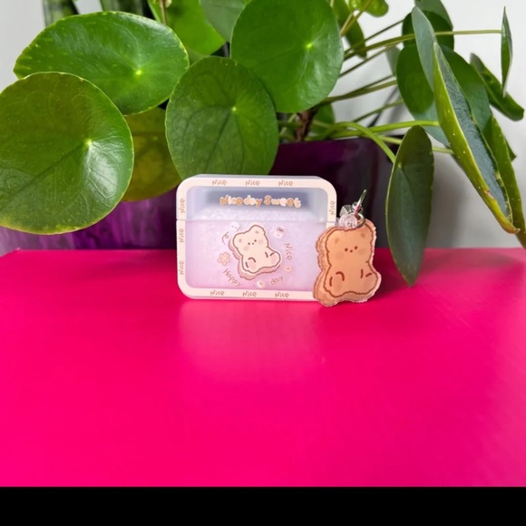 AirPod Case - Picture 3 of 3